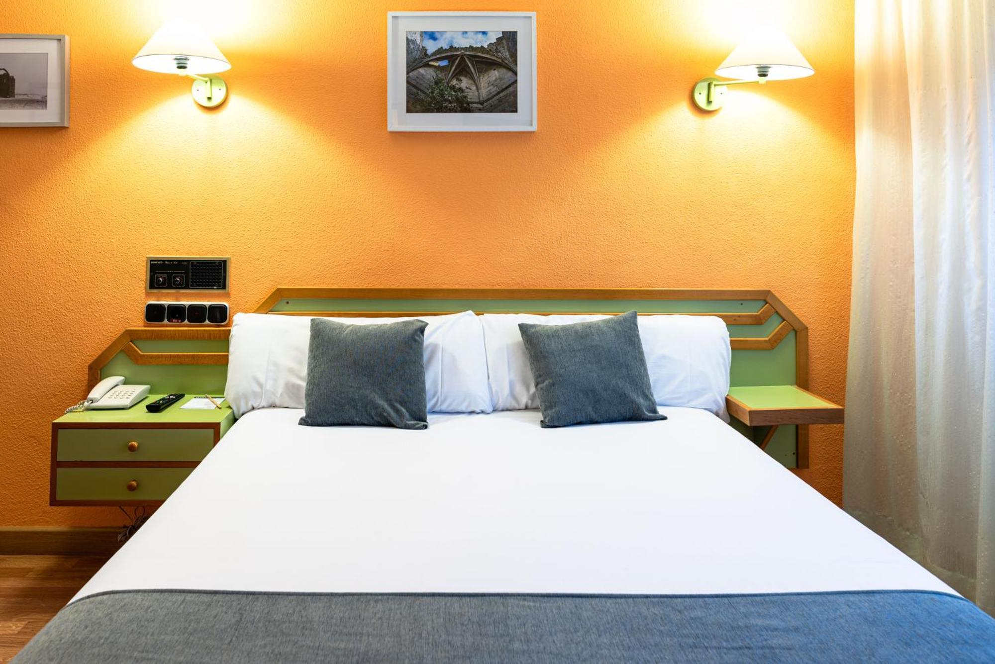 Hotel Alda Ґіхуело Екстер'єр фото